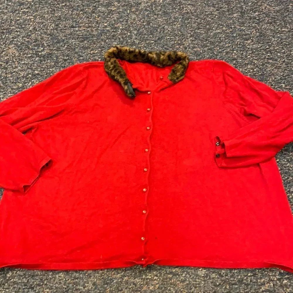 Red Cardigan sz. L